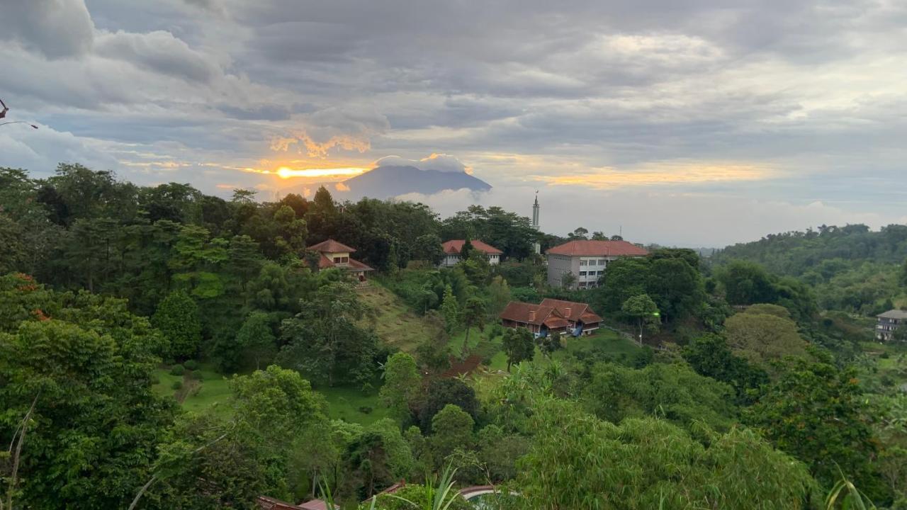 Villa Kay Mountain Bogor Extérieur photo