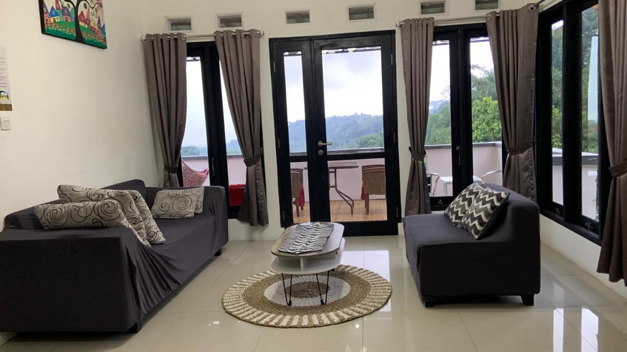 Villa Kay Mountain Bogor Extérieur photo